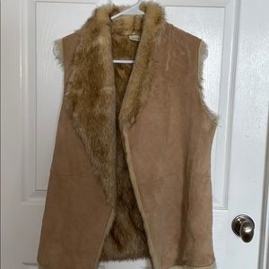 Ecru Suede & Fur Vest • Size M